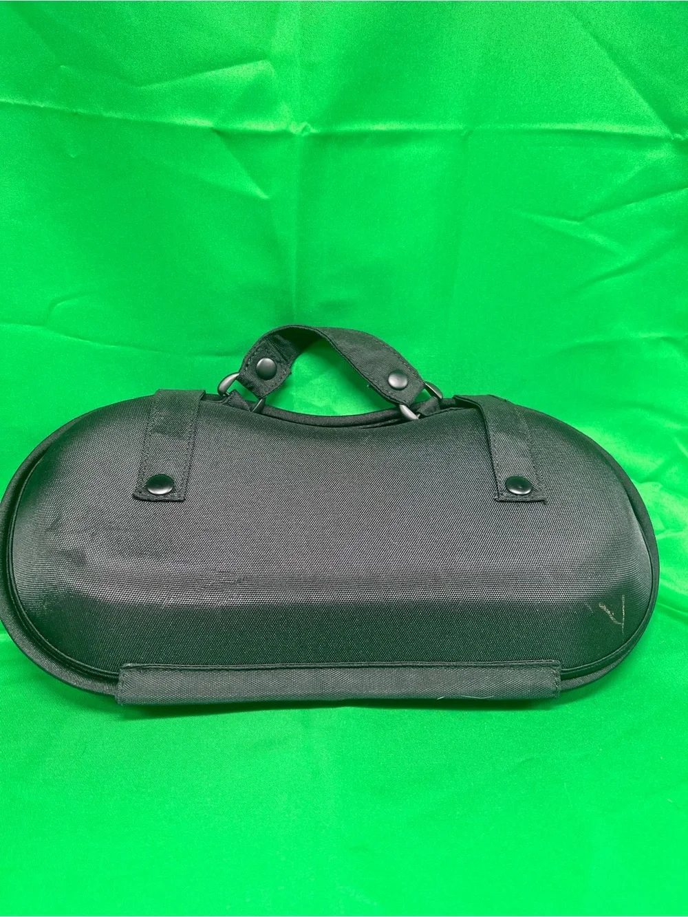 Black Bra Travel Case with Ruffle Trim - The Brag Company